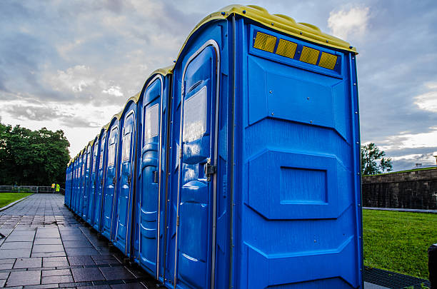Best Portable restroom trailer rental  in Winnsboro, TX